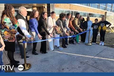 IPS opens Family Resource Center at Arlington Middle School