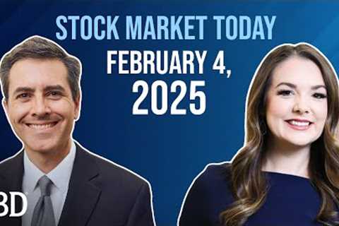 Big Techs Lead Indexes Higher; Snowflake, JD.com, T-Mobile In Focus | Stock Market Today