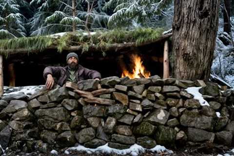 Building a Wilderness Survival Shelter: Bushcraft Skills for Extreme Weather