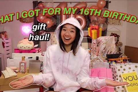 WHAT I GOT FOR MY 16TH BIRTHDAY | Vlogmas Day 13!