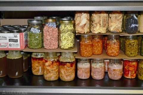10 Signs It’s Time to Throw Your Survival Food Away