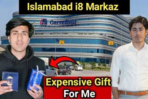 Dosth Ne Surprised Gift De Diya !! Expensive Gift For Me !! Islamabad i8 Markaz !!