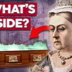 All The Strange Things Found In Queen Victoria’s Coffin