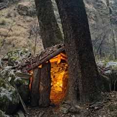 Building a Warm and Cosy Survival Shelter, Bushcraft Camp in the wilderness