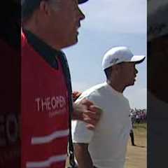 TIGER WOODS DIDN'T KNOW THIS WAS IN!! 😁 #golf