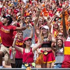 Loudest Crowd Reactions in American Sports History - Part 1