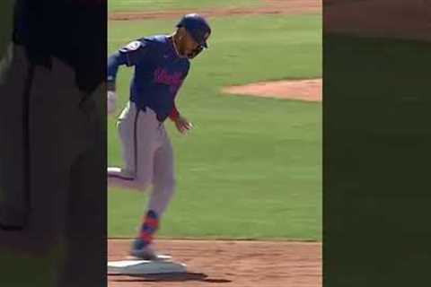 OUT OF THE BALLPARK!!! Jose Siri CRUSHES this home run 🤯🤯 #baseball #homerun #shorts #sports