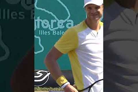 Hilarious Tennis Player Fail 🫠