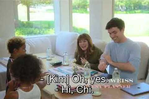 Kim plans Khloe’s ￼40 birthday party | The Kardashians S06 E05