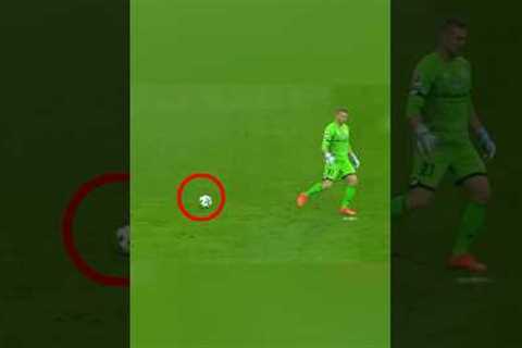 Funny Moments in Football 😂 #shorts  #soccer #funnyshorts
