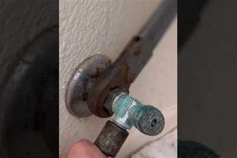 HOW TO INSTALL ANGLE STOPS! #valve #plumbing #plumber #hack #hacks #tricks #tips #101 #construction