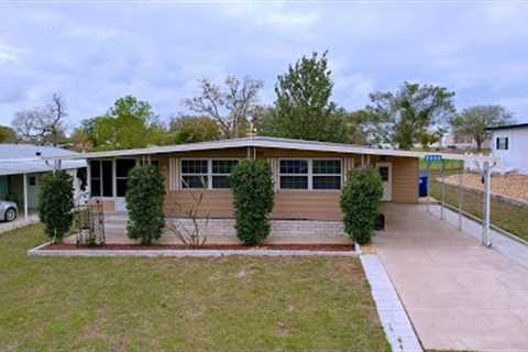 Brooksville, FL Real Estate Photography - For Sale 8698 Highpoint Blvd, Brooksville, FL 34613