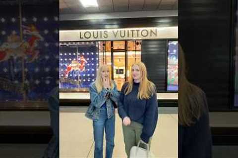 Sister surprised me withMINI ITEM shopping spree at the mall @Taytertot6000