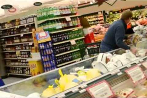 Br Dan's Food Pantry 4 Minute Shopping Spree at Olesons in Petoskey