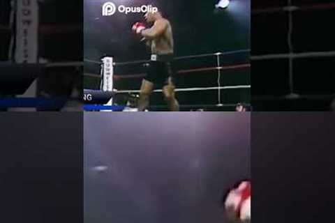 Kova vs. Young: Epic Knockout Battle Round Two #boxing #trending #sports #mma