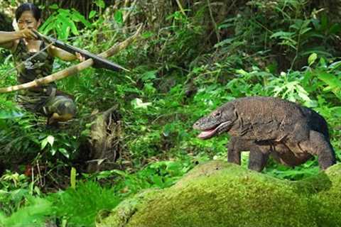 The Girl Brutal Jungle Survival Against a Komodo Dragon - Survival Skills