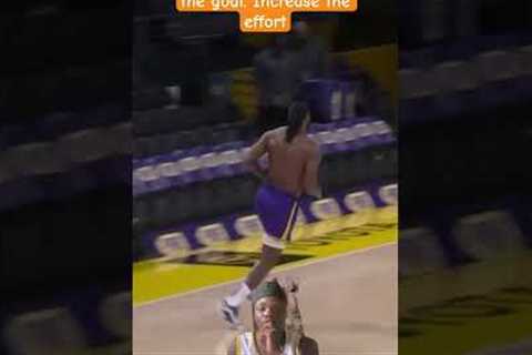 Lebron #nba #lakers #basketball #dunk #funny #sports #comedybooks #music #shortsfeed #shorts #lebron