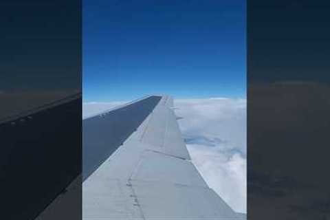 #airplaneshorts #airplanestatus #airplaneflying #airplaneview #airplanewindow #travel