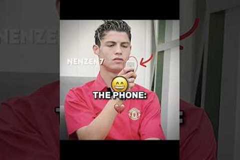 Ronaldo Old Phone At Manchester United But The Game ☠️🤣 #shorts #viral #funny #trending #fypシ #fyp
