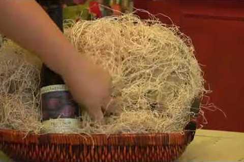 How to Make a Wine Gift Basket