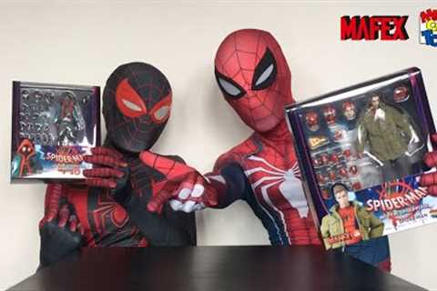 Spiderman Bros Unboxing SPIDER-MAN SPIDERVERSE Peter B. Parker toys MAFEX!!!