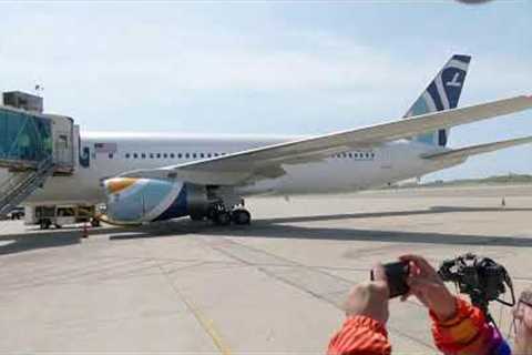 Venezuelans deported from the U.S. arrive at airport in La Guaira