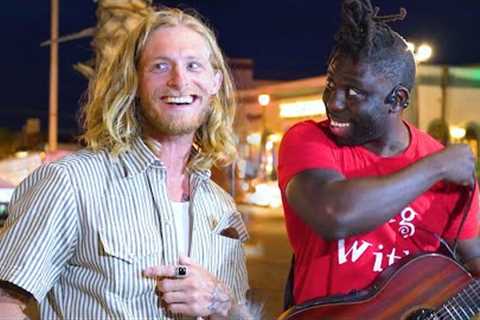Random Vacationer Draws Huge Crowd When He sings THIS