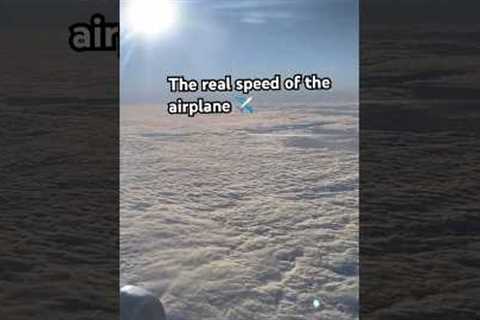 The real speed of the airplane.Best Shot Ever ✈️ #travel #photography #clouds #bestshots