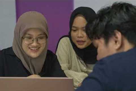 Gain new skills with a flexible online training program - Google Career Certificates Asia-Pacific