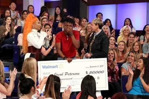Nicki Minaj Shocks Deserving College Students by Helping Pay Off Their Loans
