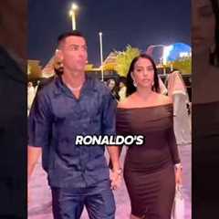 Ronaldo was shocked by what Georgina did to Messi! 😨 || Cristiano Ronaldo || #shorts #ronaldo..