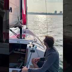 For the European Yacht of the Year Trials, judge Toby Hodges recently tested out the Baycruiser 21.