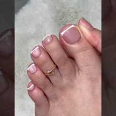 Broken nails + manicure and pedicure nailzkatkat