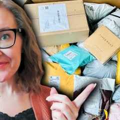 I Bought UNCLAIMED Mail Packages!