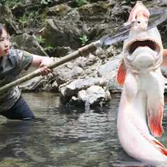 Stream fishing skills, building new shelters, surviving in the wild, wild survival alone