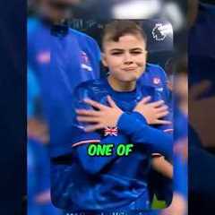 Funniest mascot moments in football!😂