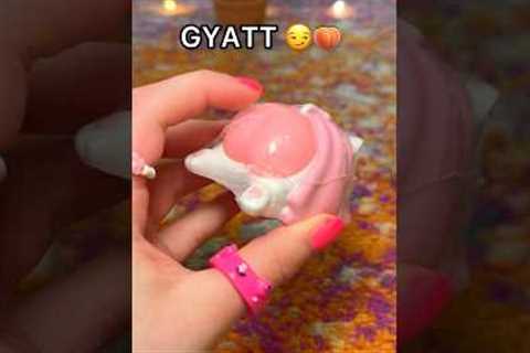 Unboxing the STRANGEST ITEMS at 3 AM.. 😳😰 *$1 amazon fidgets*