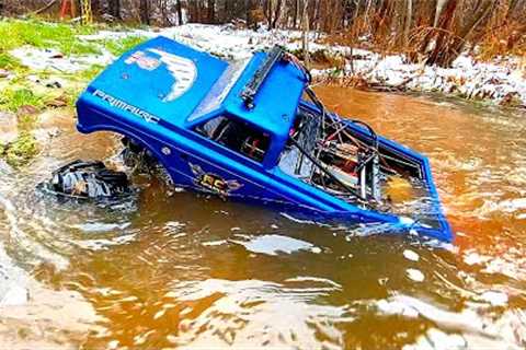 70Lb SUBMARINE! LARGEST ELECTRiC RC TRUCK UNDER WATER - 1/5 Primal RC MEGA v3 | RC ADVENTURES