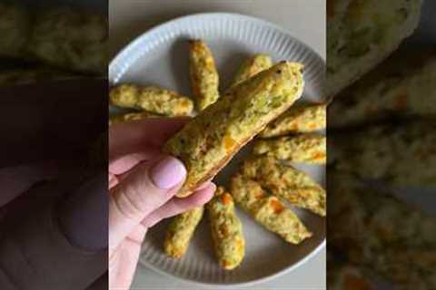 Veggie tots 🥦🥕🥔 for babies and toddlers 6 months + 👶🏼 recipe at www.cookwithwenty.com.au