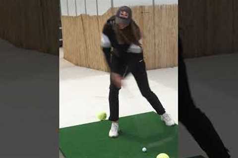 Satisfying To Watch Tennis Players Be Bad At Golf 😂