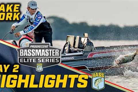 Highlights: Day 2 of Bassmaster ELITE at Lake Fork