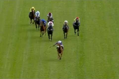 That was spectacular! SEE THE FIRE sets Middleton Stakes alight | Racing TV
