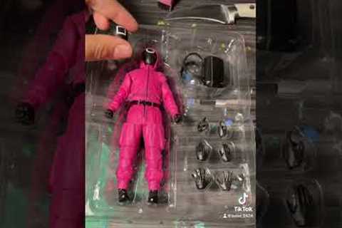 Unboxing squid game figure #squidgame  game