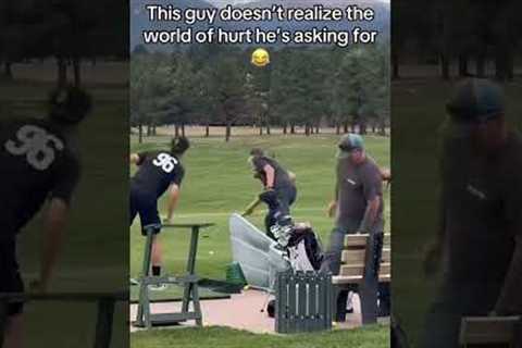 Good luck if you hit that elk friend 😂😂👌🏿 #elk #golfing #golf #wildlife
