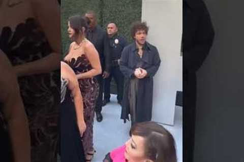Selena Gomez ignored her fiance, Benny, during the Emmys awards season 🥹🥰 #selenagomez #foryou