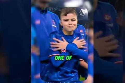 Funniest mascot moments in football!😂