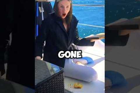 She Dropped Her Food & Laughed With Everyone! 🥴😂(@NoOneCaresYT)#shorts