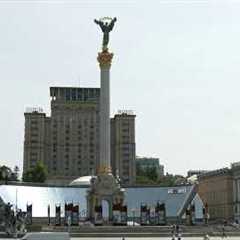 Ukraine Crisis: Live from Kyiv's Maidan Square