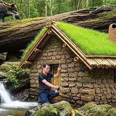 I Built a Survival Shelter Under a Rock Wall to Escape Wild Animals