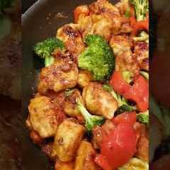Healthy Chicken and Broccoli Dinner recipe. #chicken #broccoli #dinner